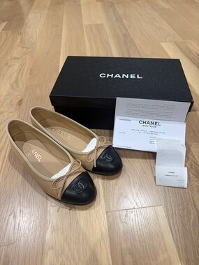 Chanel Two-Tone Beige and Black Cap-Toe Ballet Flats